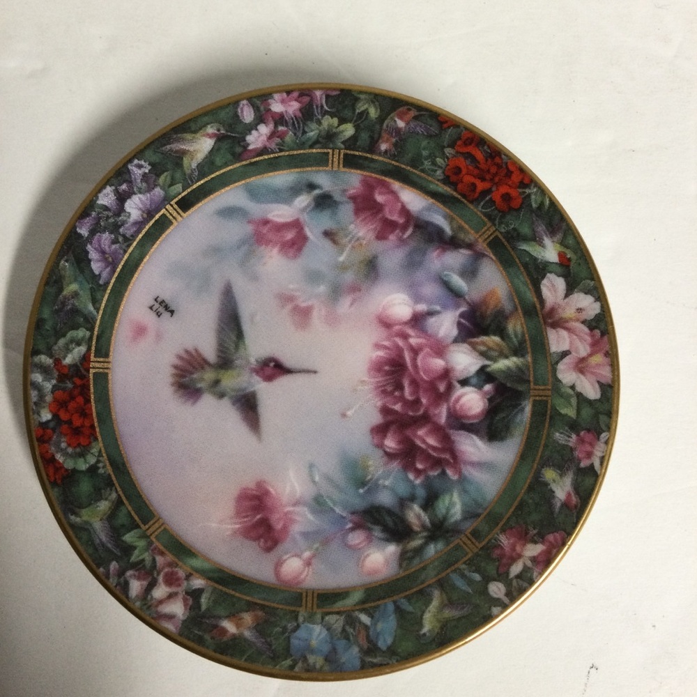 Lena Liu “The Anna’s Hummingbird” Floral Mini-Plate Collection #2 Issue Vintage